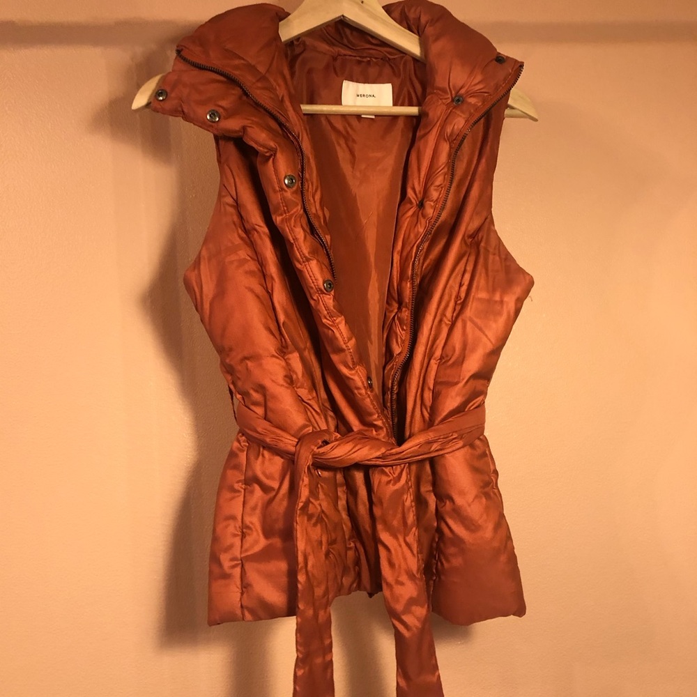 Merona salmon Puffer vest